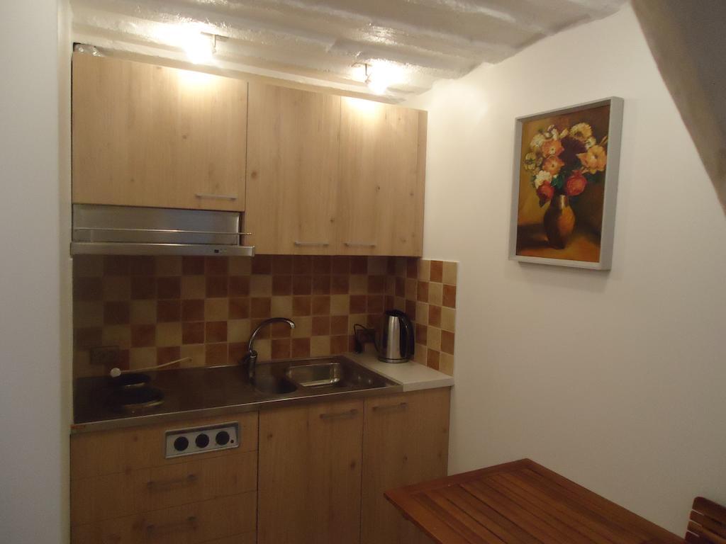Homestay Roja Vilnius Exterior photo